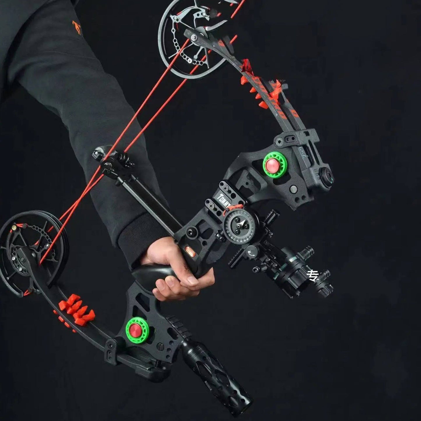 Red Dragon Dual Compound Bow | Steel Balls and Arrows Shooter